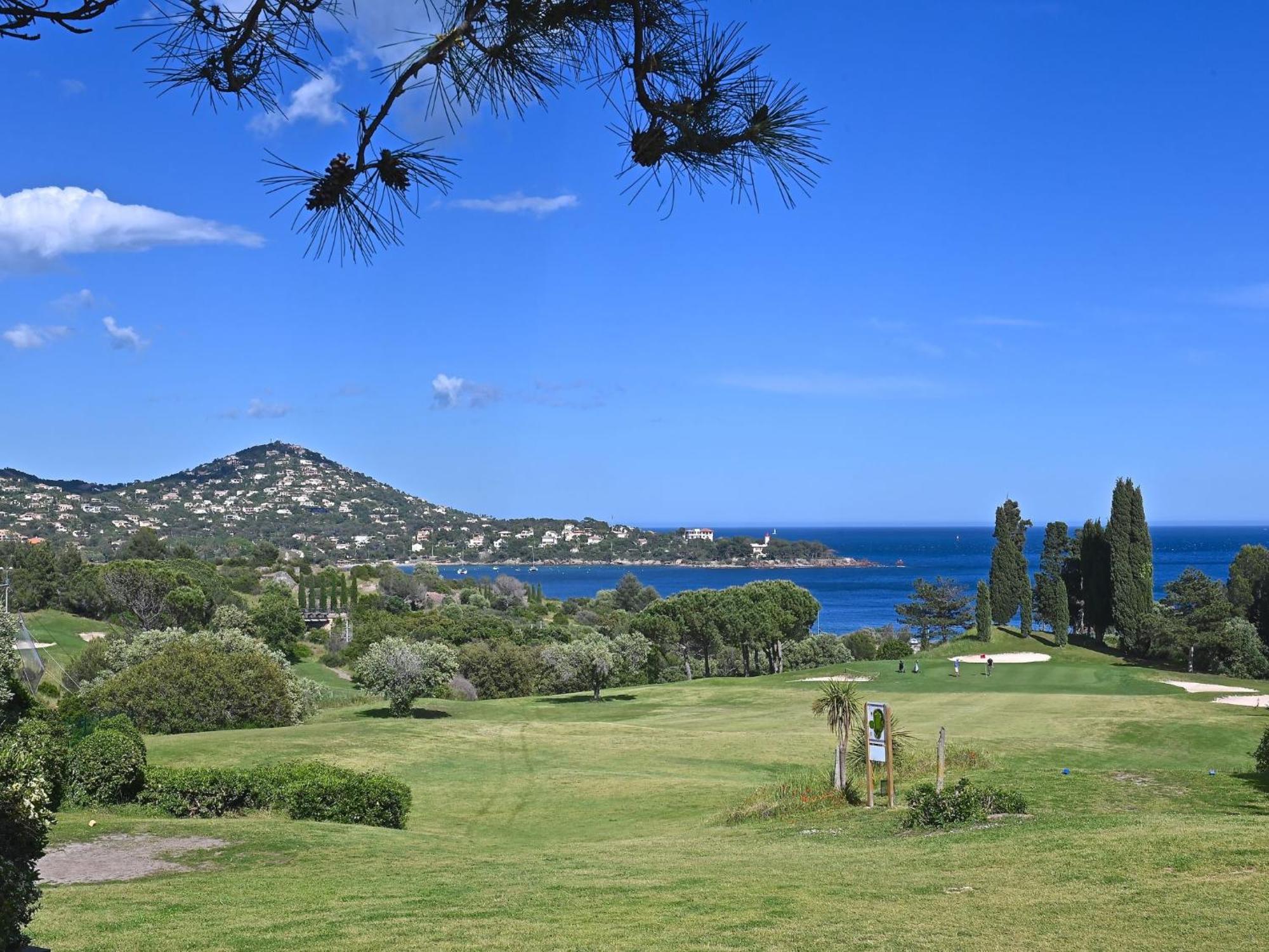 Apartment Village Cap Esterel - L'Esquinade-31 By Interhome Saint-Raphaël Exterior foto