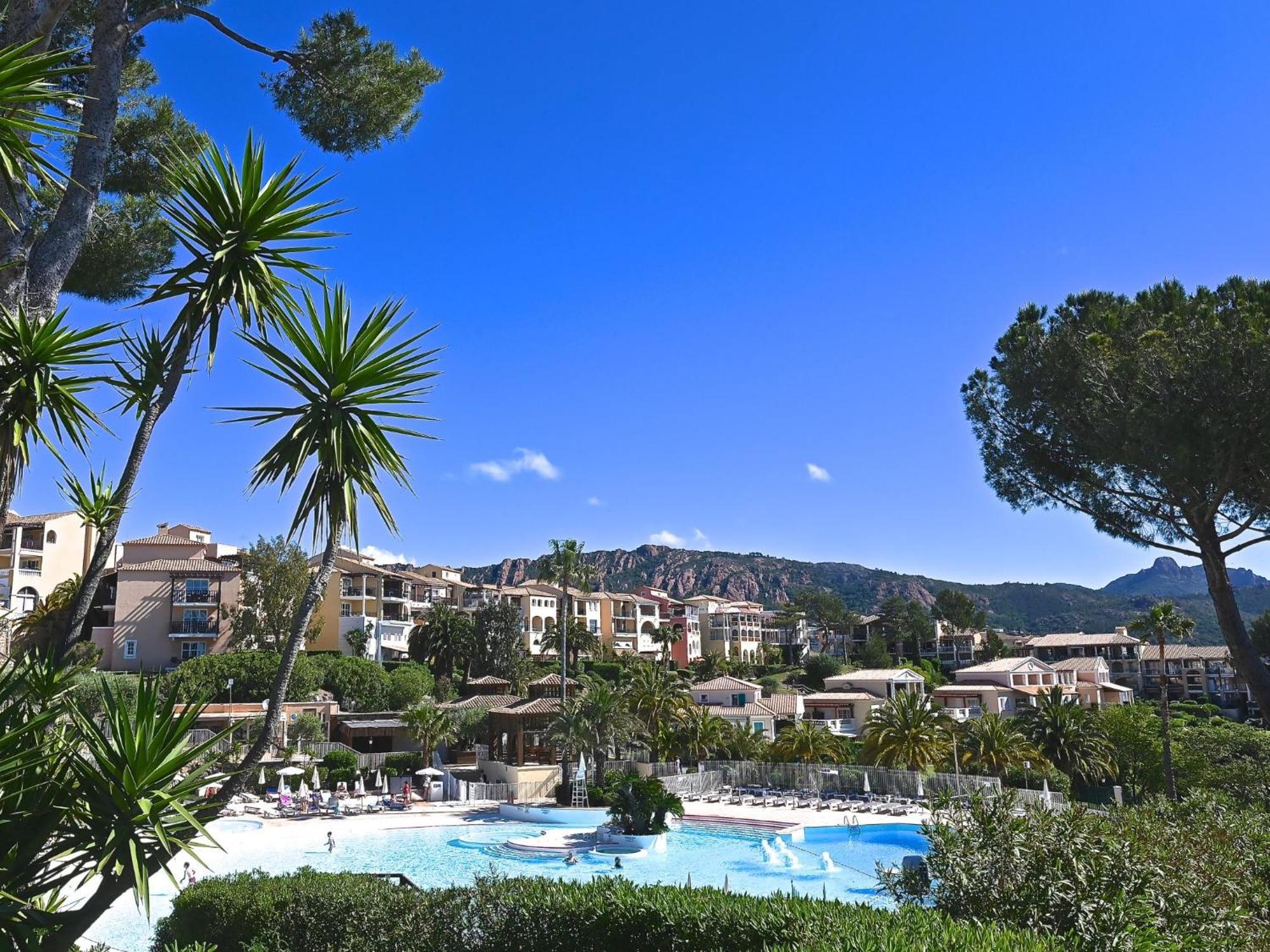 Apartment Village Cap Esterel - L'Esquinade-31 By Interhome Saint-Raphaël Exterior foto